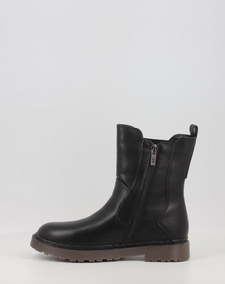 Botines Xti 15008601 negro Botines Xti 15008601 negro