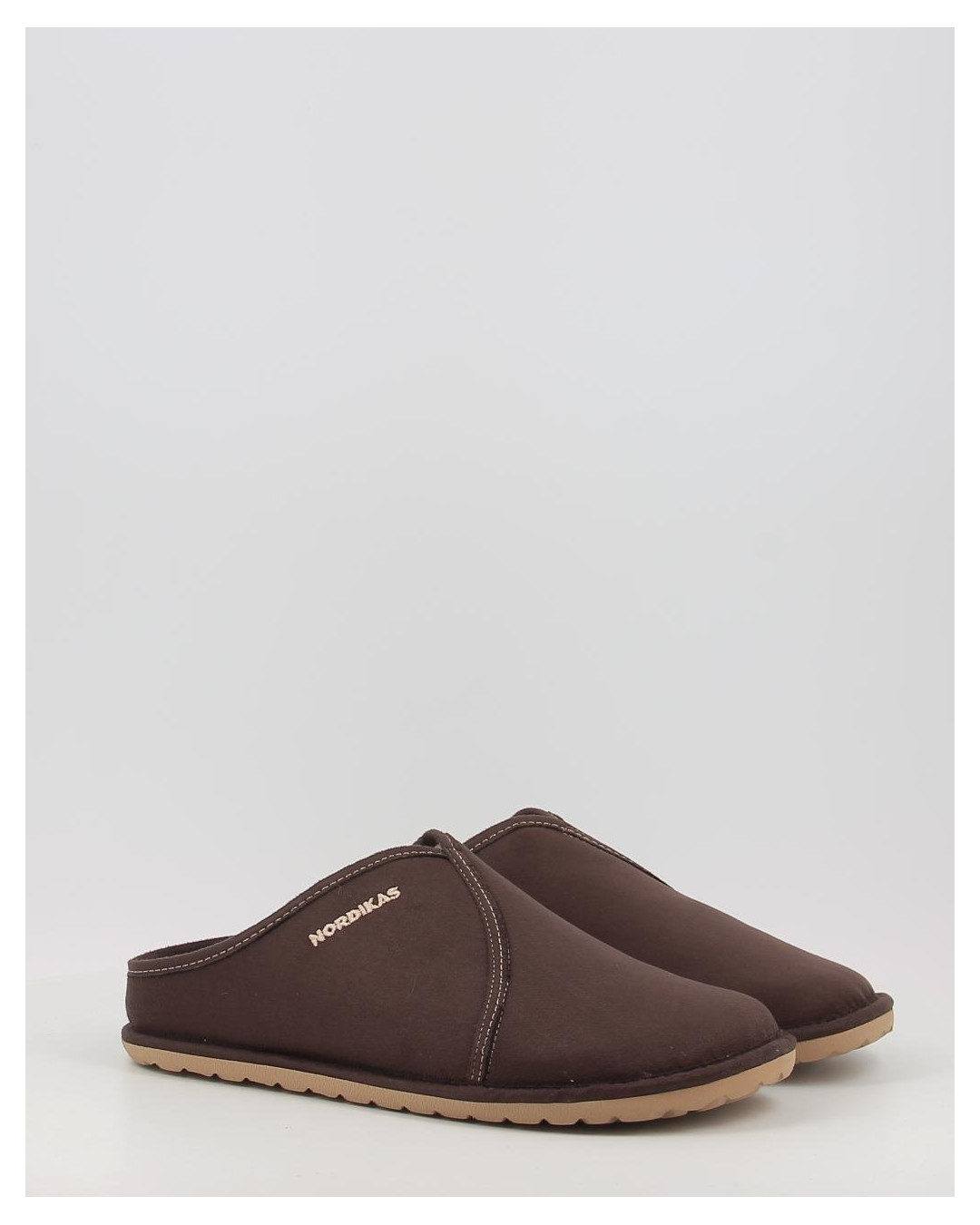 Zapatillas de Casa Nordikas 1285 marrón