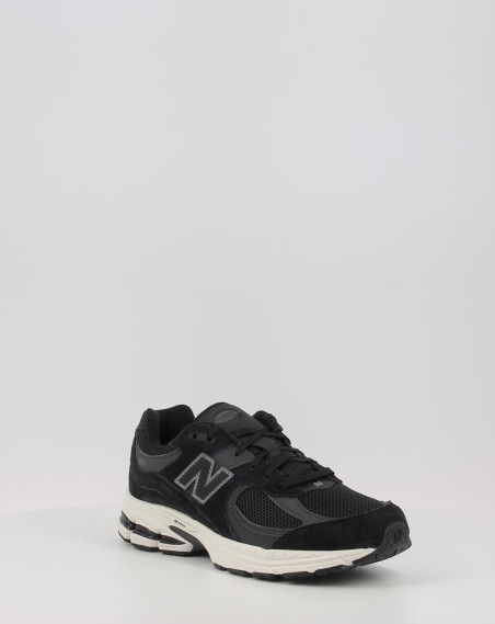 Zapatillas New Balance GC2002BK negro Zapatillas New Balance GC2002BK negro