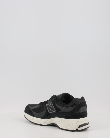 Zapatillas New Balance GC2002BK negro Zapatillas New Balance GC2002BK negro