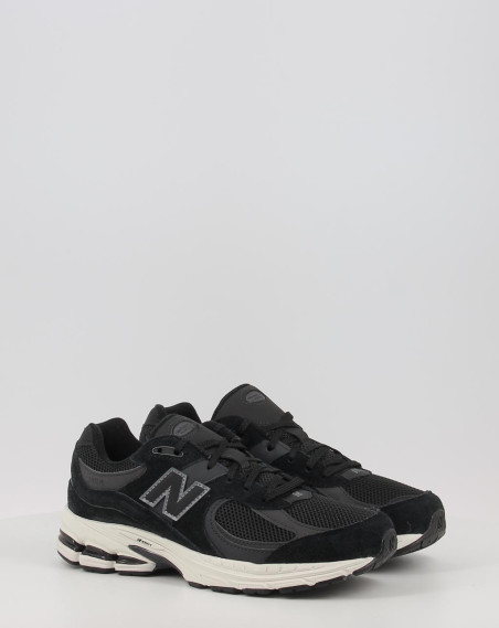 Zapatillas New Balance GC2002BK negro Zapatillas New Balance GC2002BK negro