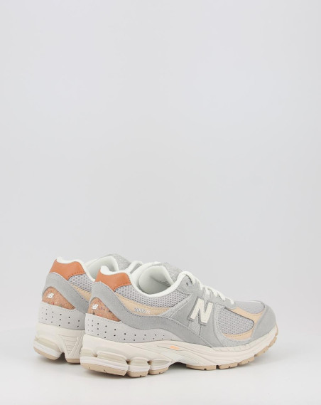 Zapatillas New Balance M2002RSB gris Zapatillas New Balance M2002RSB gris