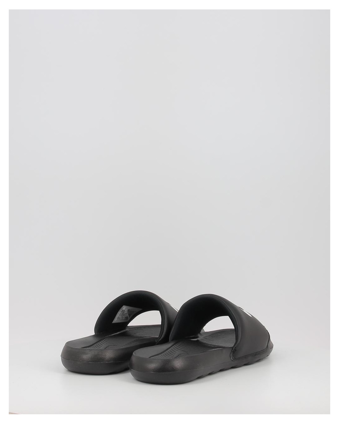 Chanclas Nike VICTORI ONE CN9675 negro