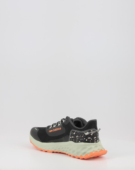 Zapatillas New Balance FRESH FOAM GAROÉ WTGAROC1 negro