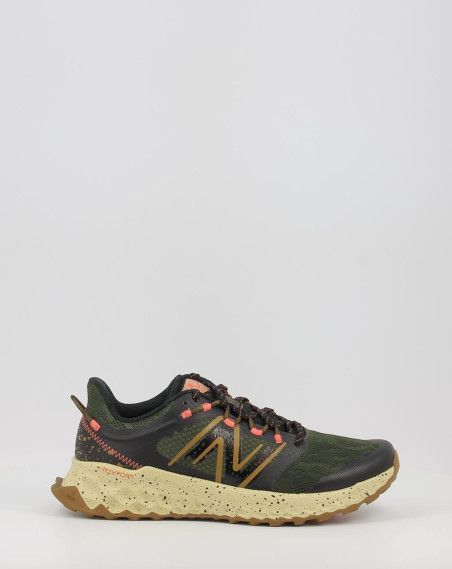 Zapatillas New Balance FRESH FOAM GAROÉ MTGAROC1 verde Zapatillas New Balance FRESH FOAM GAROÉ MTGAROC1 verde