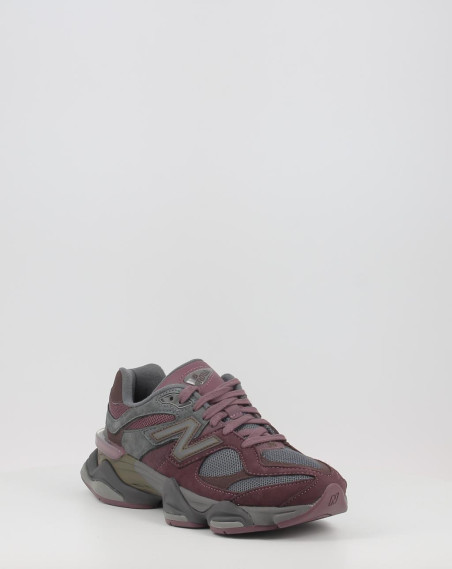 Zapatillas New Balance U9060BCG granate Zapatillas New Balance U9060BCG granate