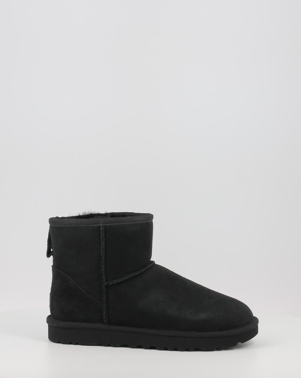 Botas Ugg CLASSIC MINI II negro