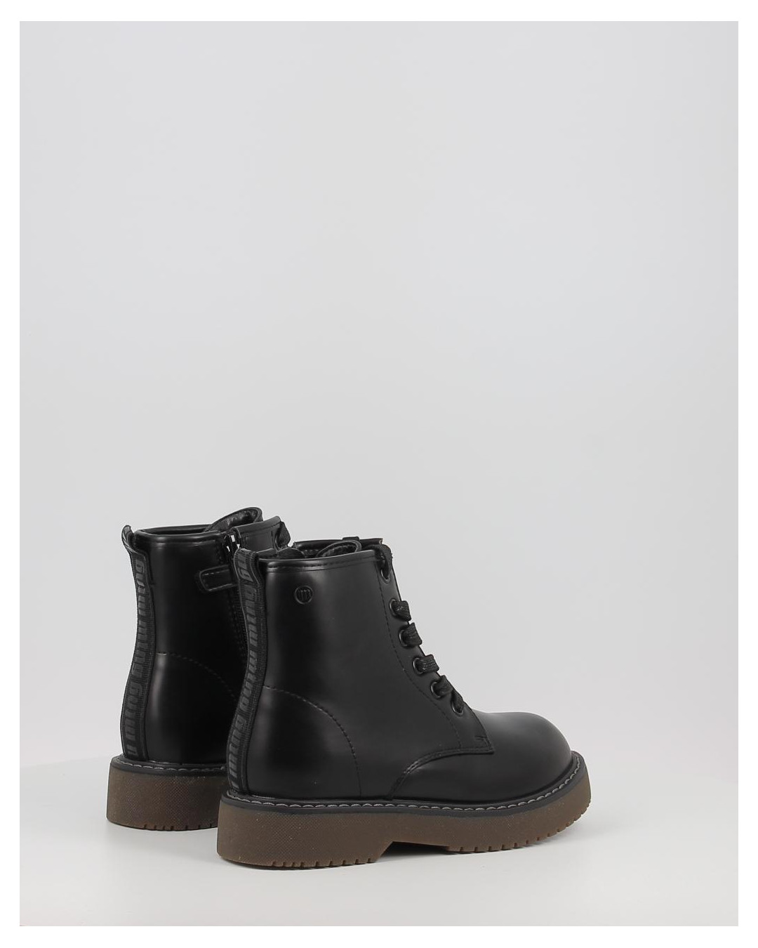 Botines Mustang 48088 negro