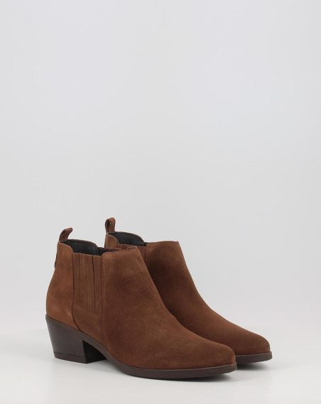 Botines Oskarbi 3450 marrón Botines Oskarbi 3450 marrón