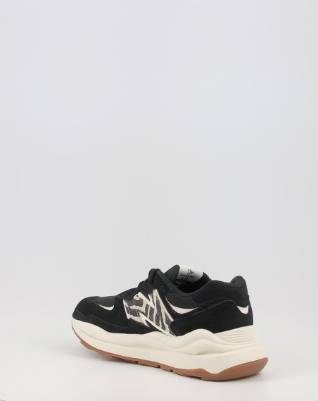 Zapatillas New Balance W5740APA negro Zapatillas New Balance W5740APA negro