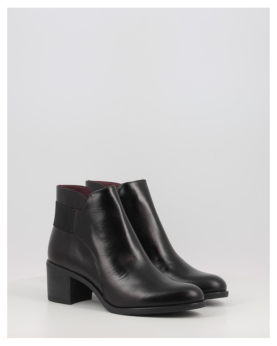 Botines Oskarbi 39005 negro