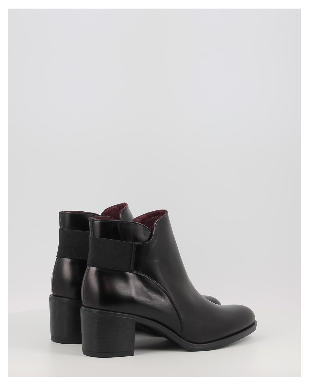 Botines Oskarbi 39005 negro