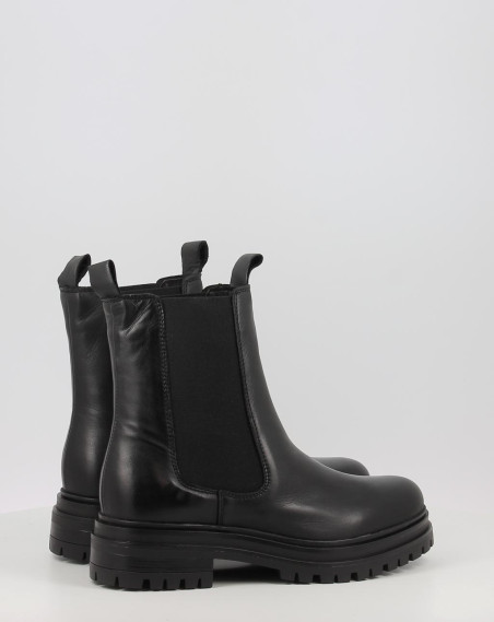 Botas Traveris B-2577 negro