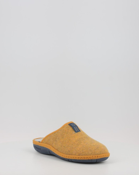 Zapatillas de Casa Nordikas 1718 amarillo. Zapatos Obi