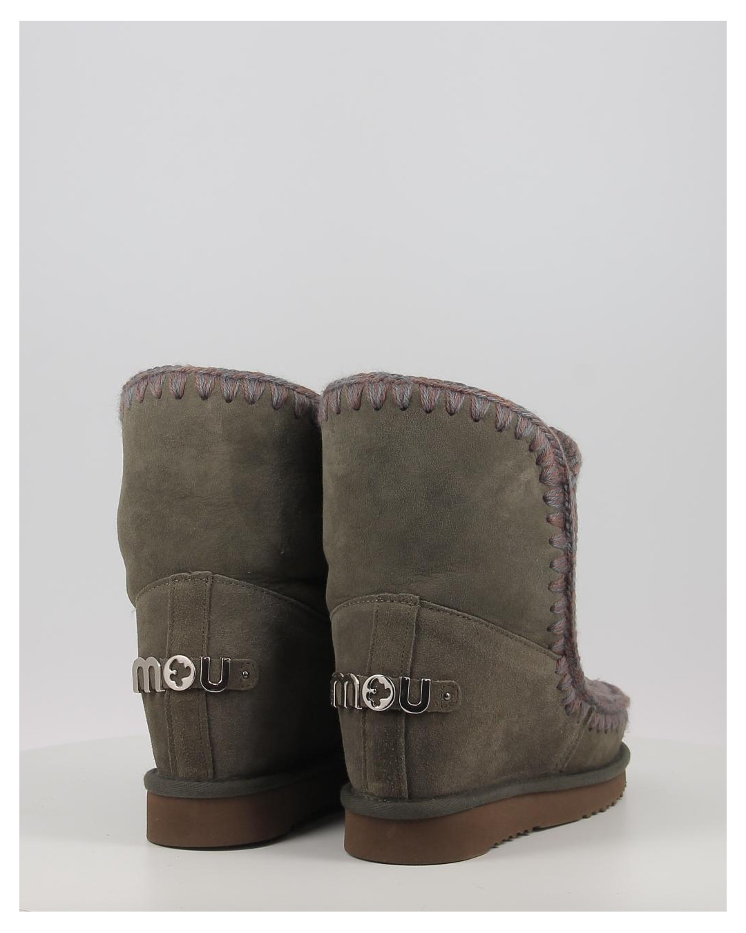 INNER WEDGE SHORT BIG LETTER LOGO