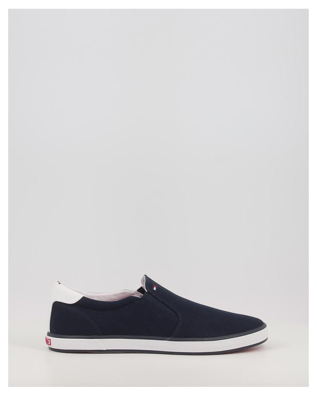 ICONIC SLIP ON SNEAKER