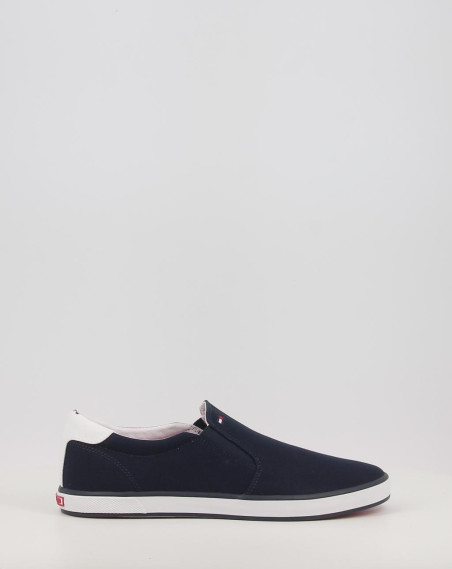 ICONIC SLIP ON SNEAKER ICONIC SLIP ON SNEAKER