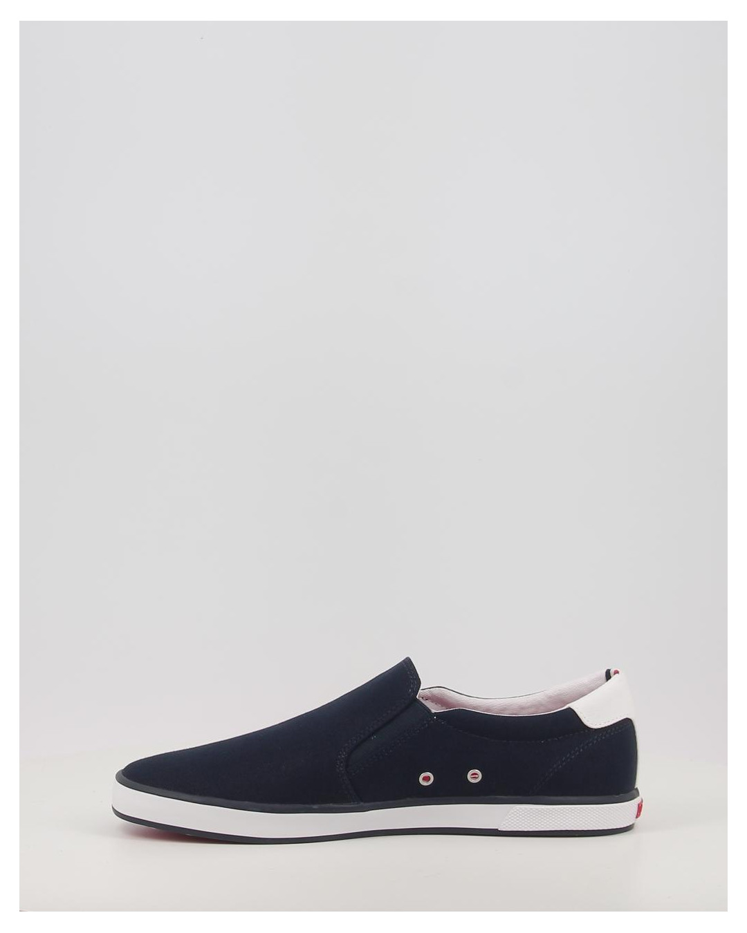 ICONIC SLIP ON SNEAKER