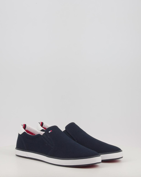ICONIC SLIP ON SNEAKER ICONIC SLIP ON SNEAKER