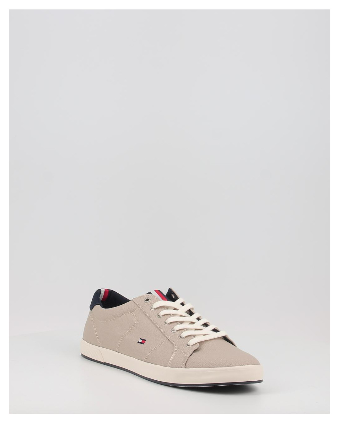 ICONIC LONG LACE SNEAKER