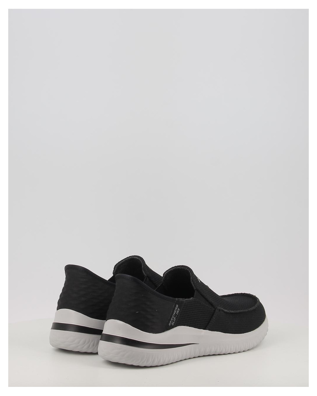 DELSON 30 CABRINO 210604