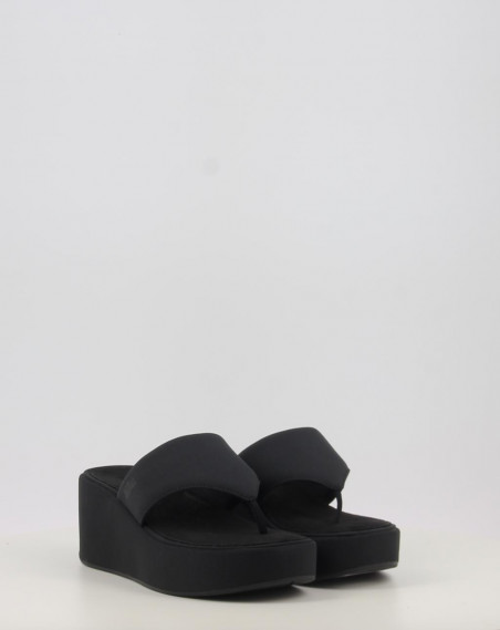 PLATFORMS WEDGE TOE POST SANDALS PLATFORMS WEDGE TOE POST SANDALS