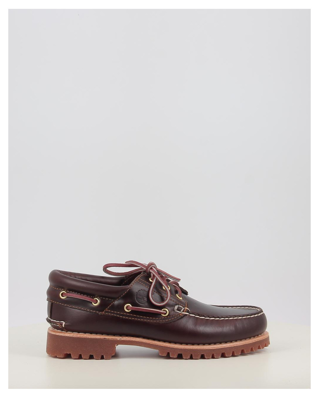 AUTHENTIC BOAT SHOE