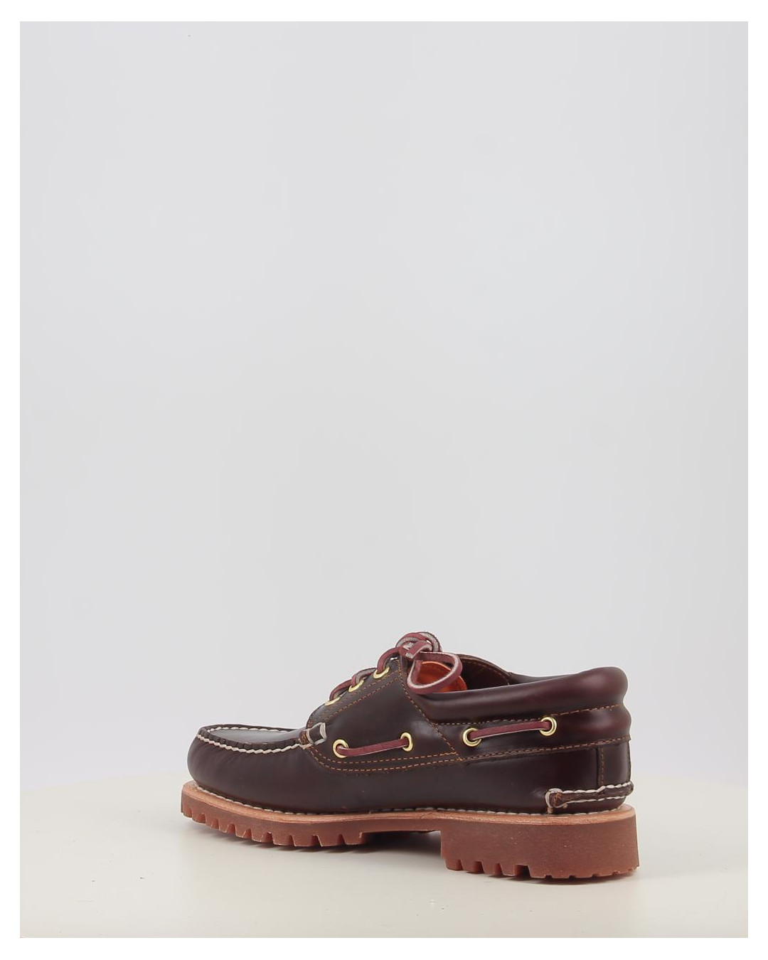 AUTHENTIC BOAT SHOE
