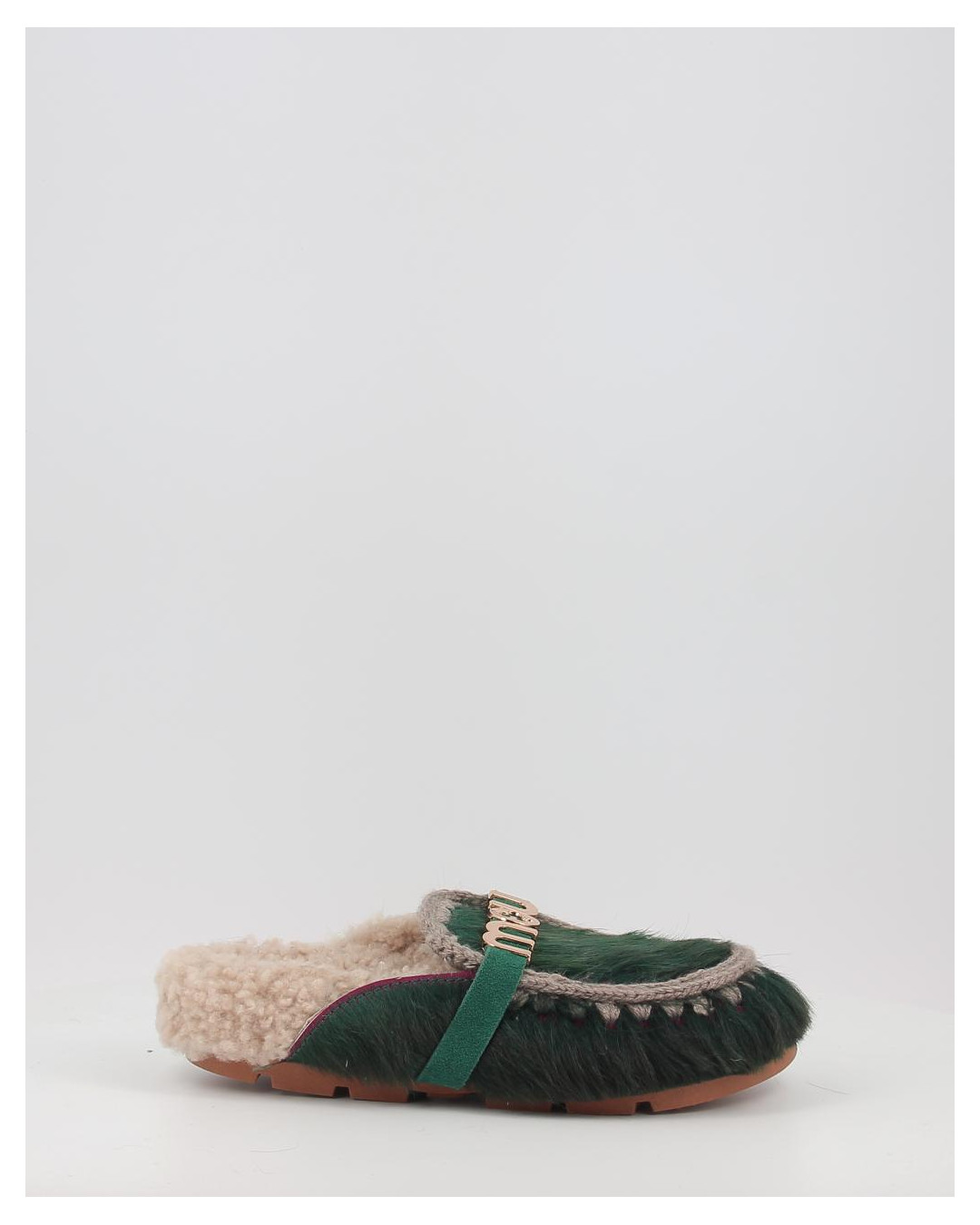 WINTER BIO LG LONG HAIR PONYLOGO