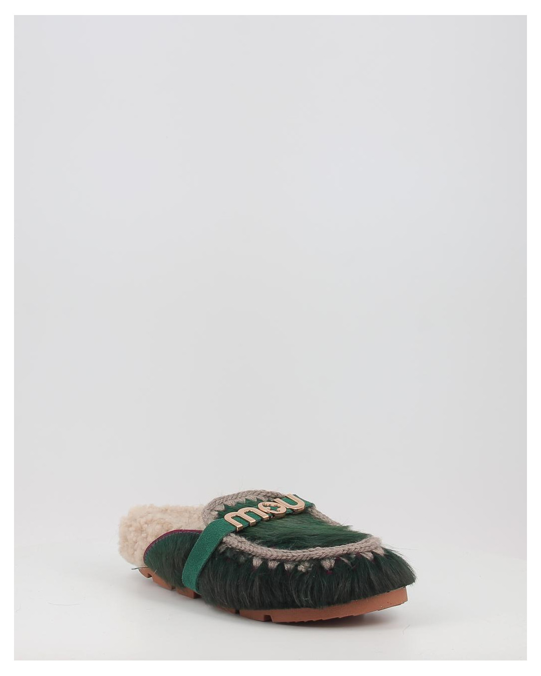 WINTER BIO LG LONG HAIR PONYLOGO