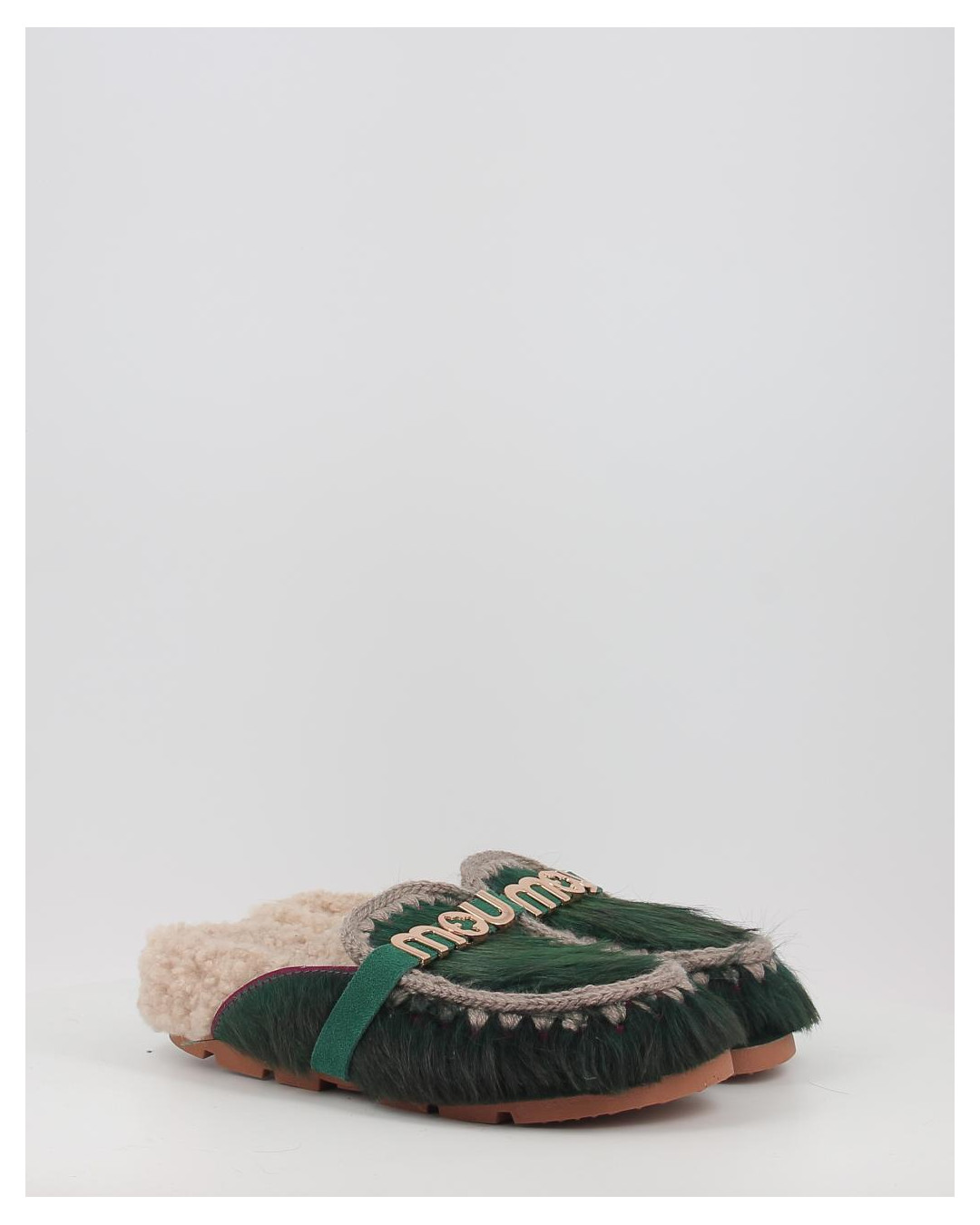 WINTER BIO LG LONG HAIR PONYLOGO