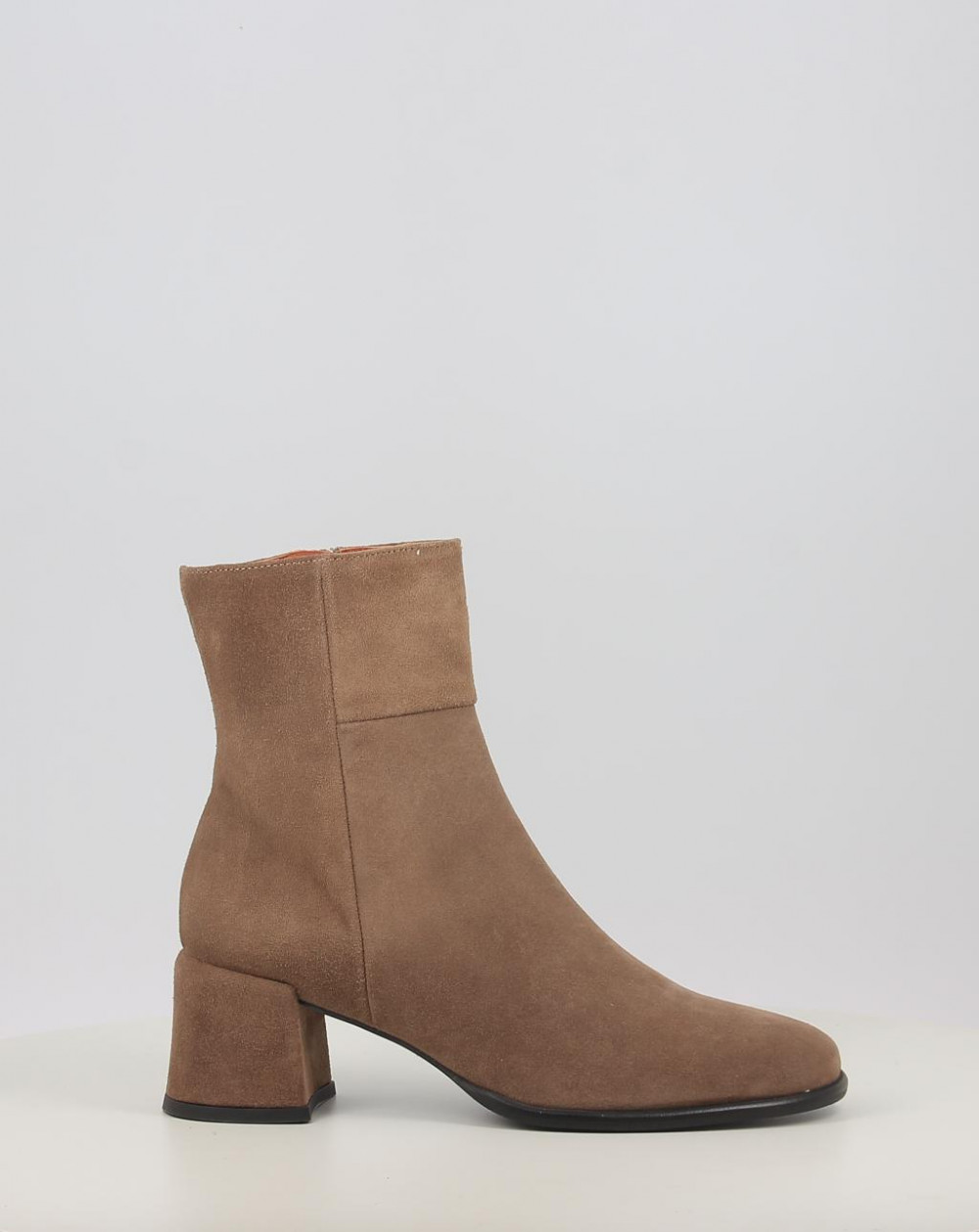 Botines Ángel Alarcón 25567 taupe talla 37
