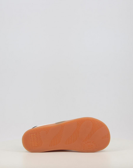 1356102