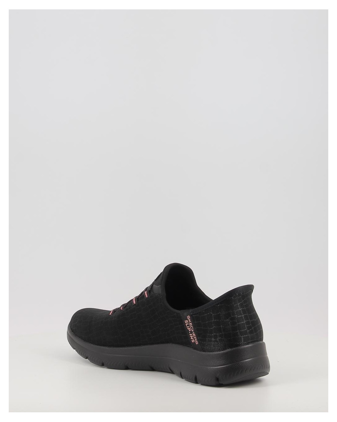 SLIP INS SUMMITS CLASSY NIGHT 150128