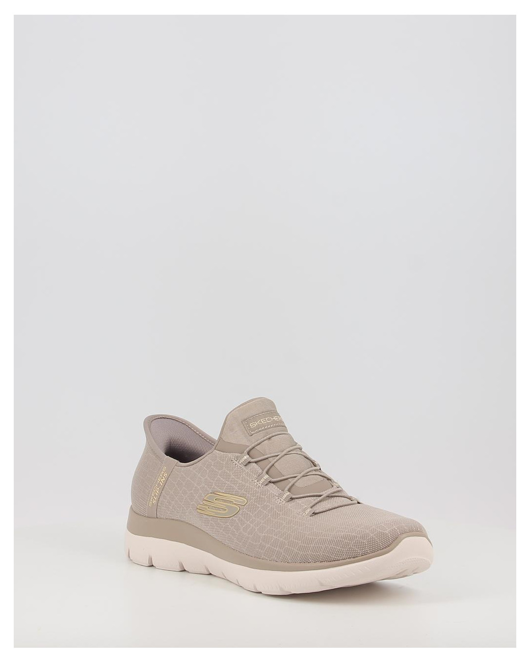 SLIP INS SUMMITS CLASSY NIGHT 150128