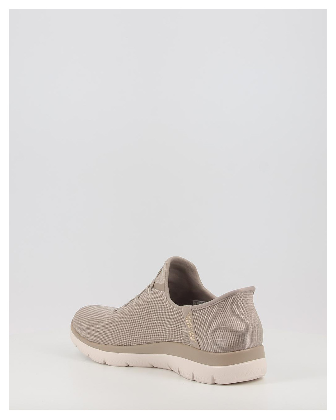 SLIP INS SUMMITS CLASSY NIGHT 150128