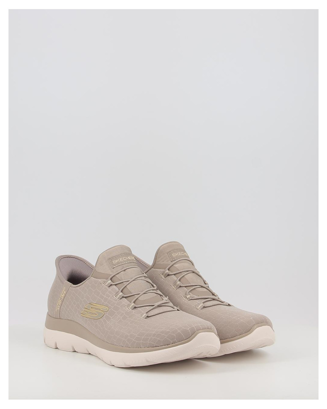 SLIP INS SUMMITS CLASSY NIGHT 150128