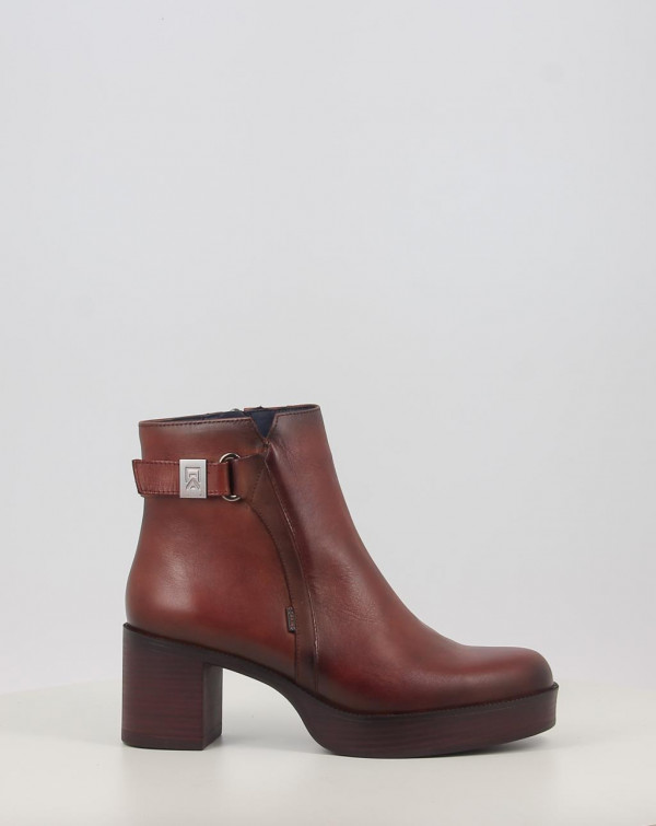 D9589 BOWY