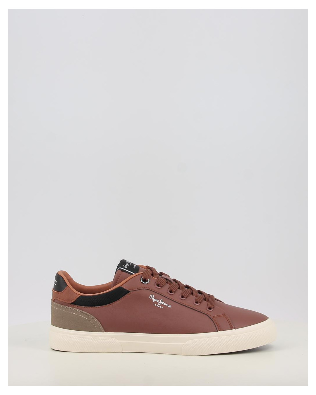 KENTON COURT M PMS30839