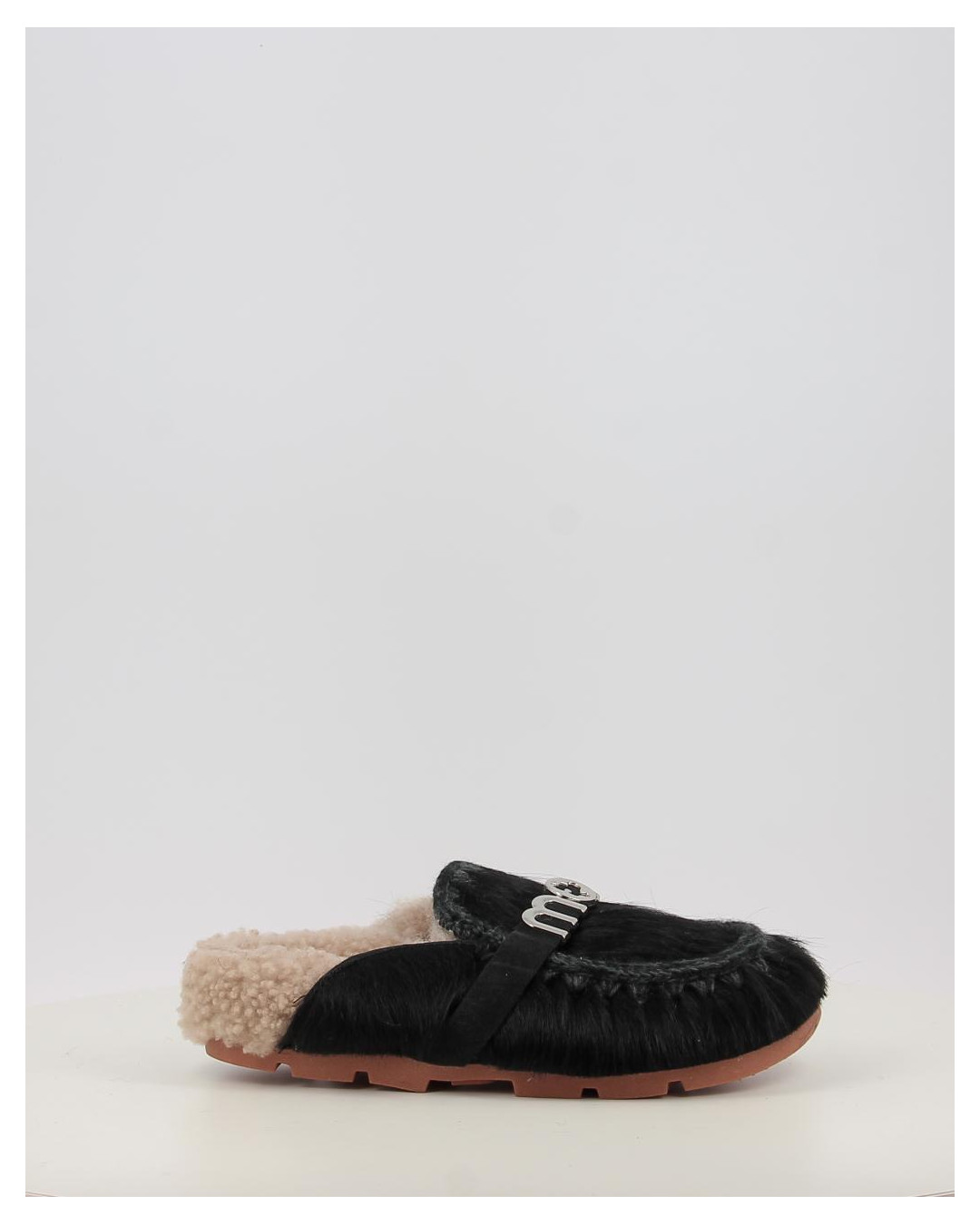 WINTER BIO LG LONG HAIR PONYLOGO