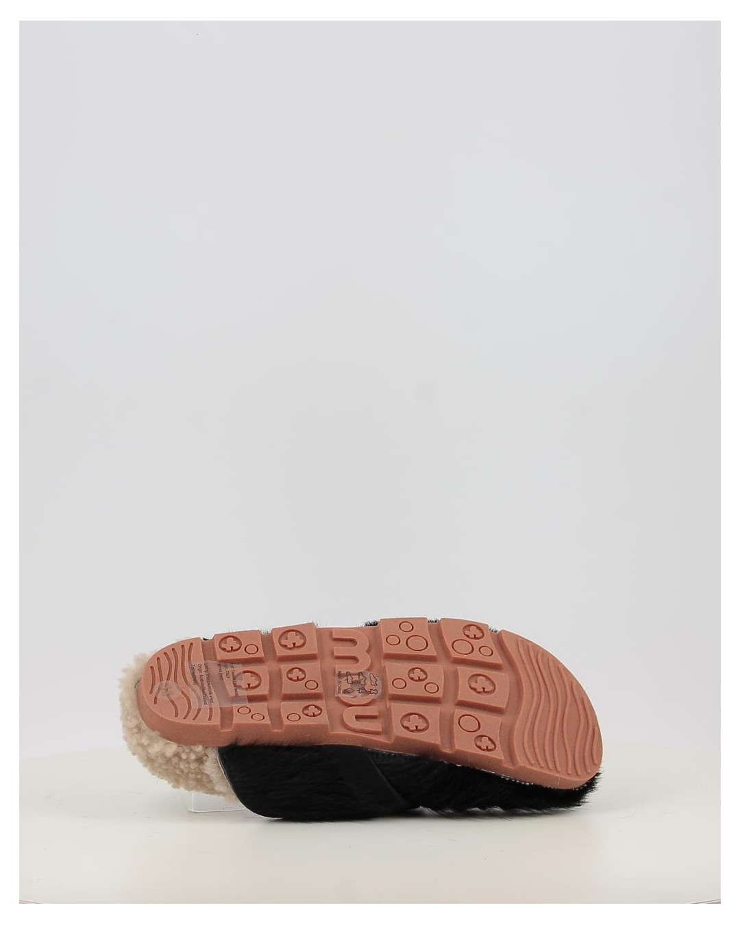 WINTER BIO LG LONG HAIR PONYLOGO