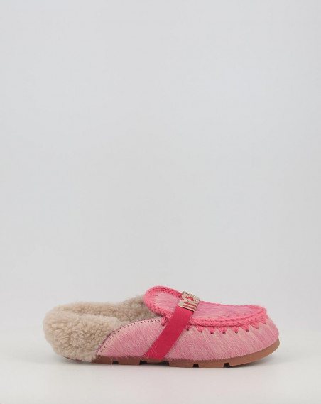 WINTER BIO LG LONG HAIR PONYLOGO