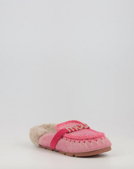 WINTER BIO LG LONG HAIR PONYLOGO