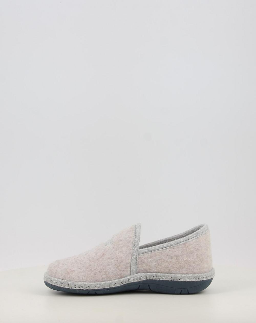 Zapatillas de Casa Nordikas 2628 beig talla 36