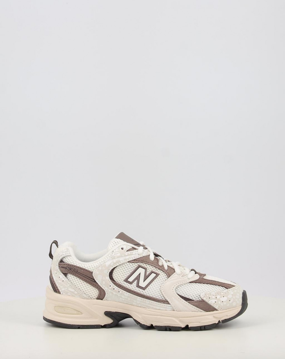 Zapatillas New Balance U5308EL beig talla 37,5