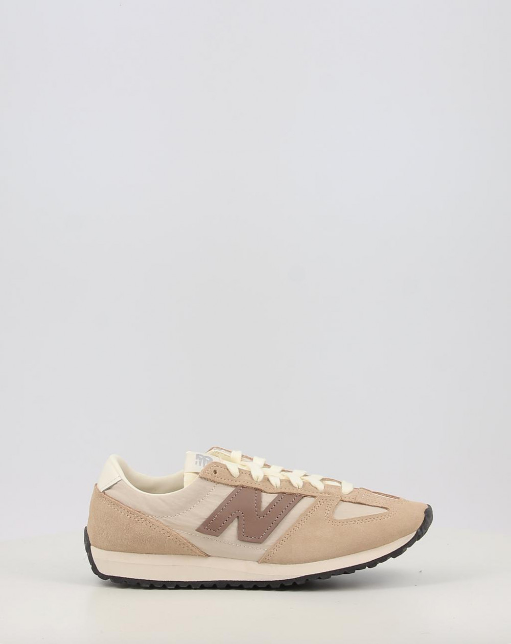 Zapatillas New Balance U471AI beig talla 37,5