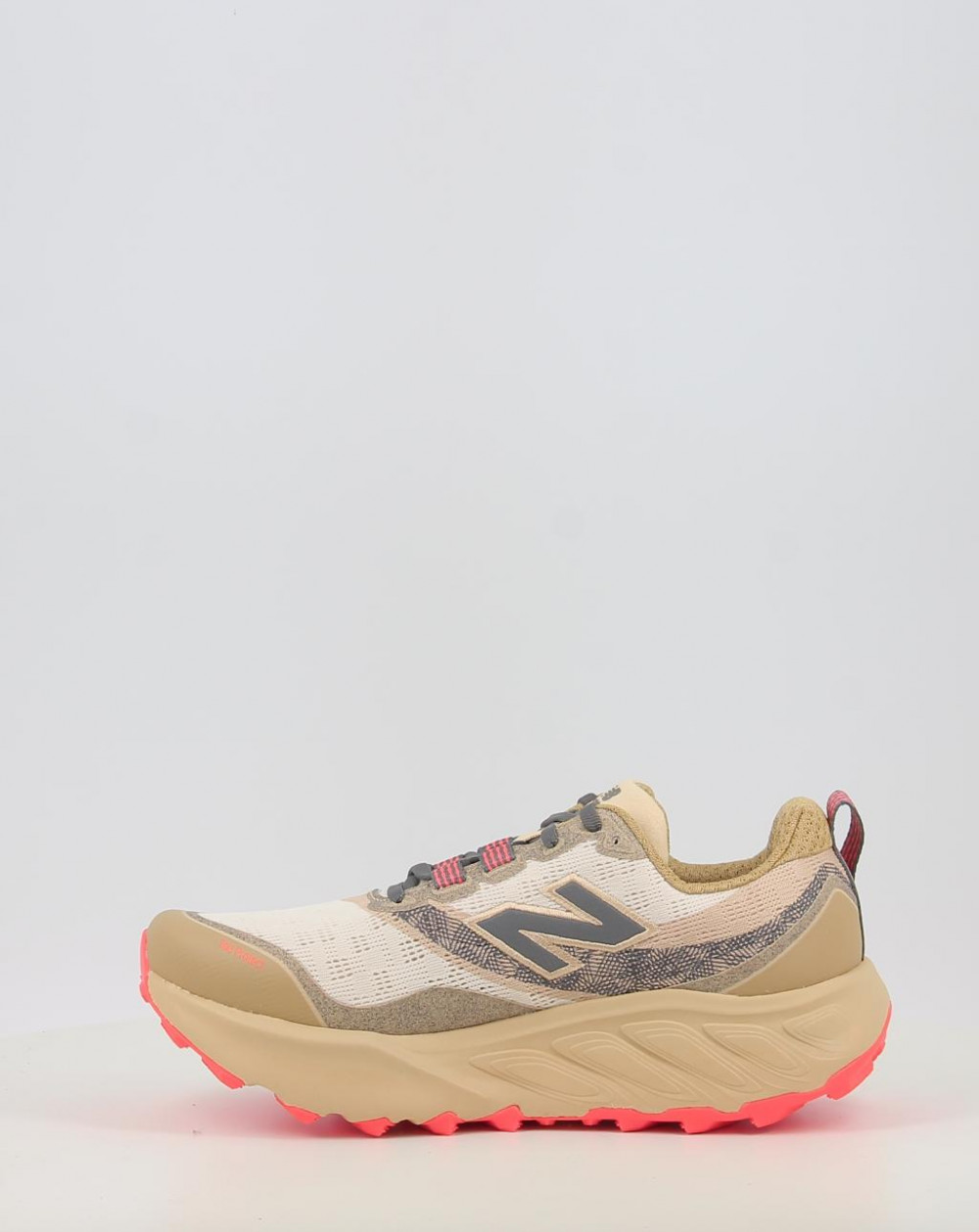 Zapatillas New Balance MENS FRESH FOAM X HIERRO V9 beig talla 41,5