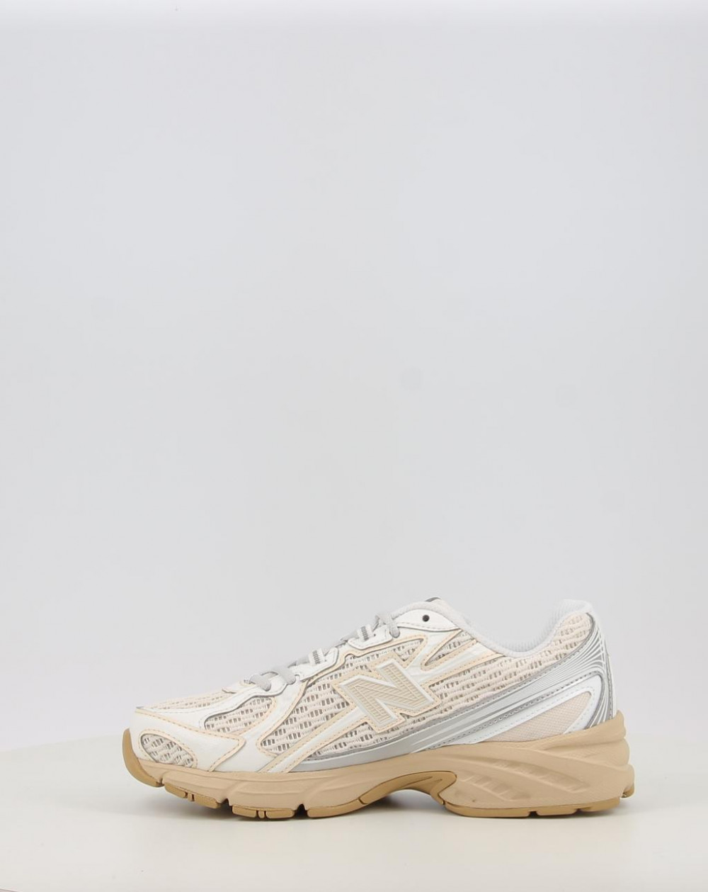 Zapatillas New Balance U7403OO beig talla 37