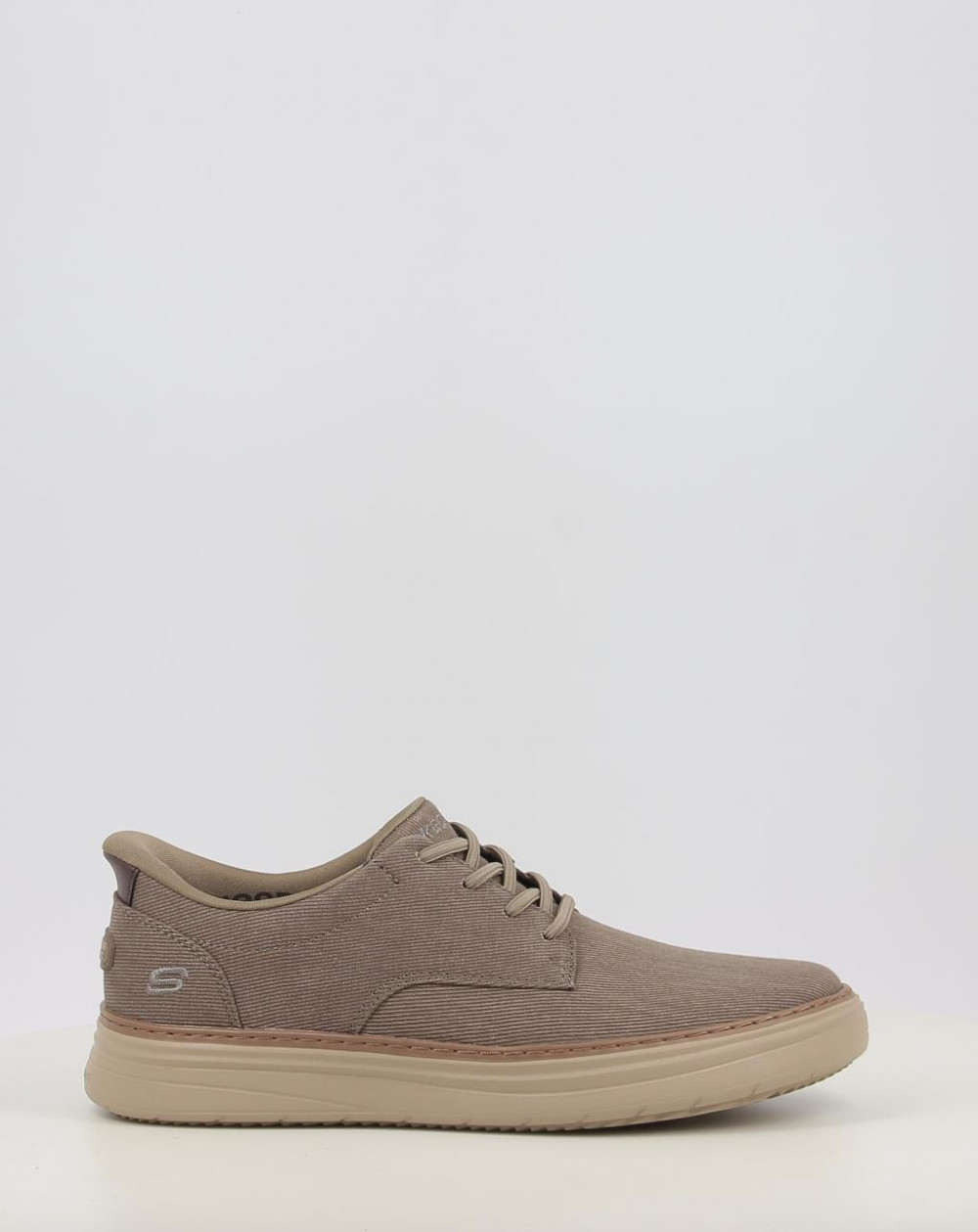 Zapatos Skechers HYLAND 205701 taupe talla 39,5