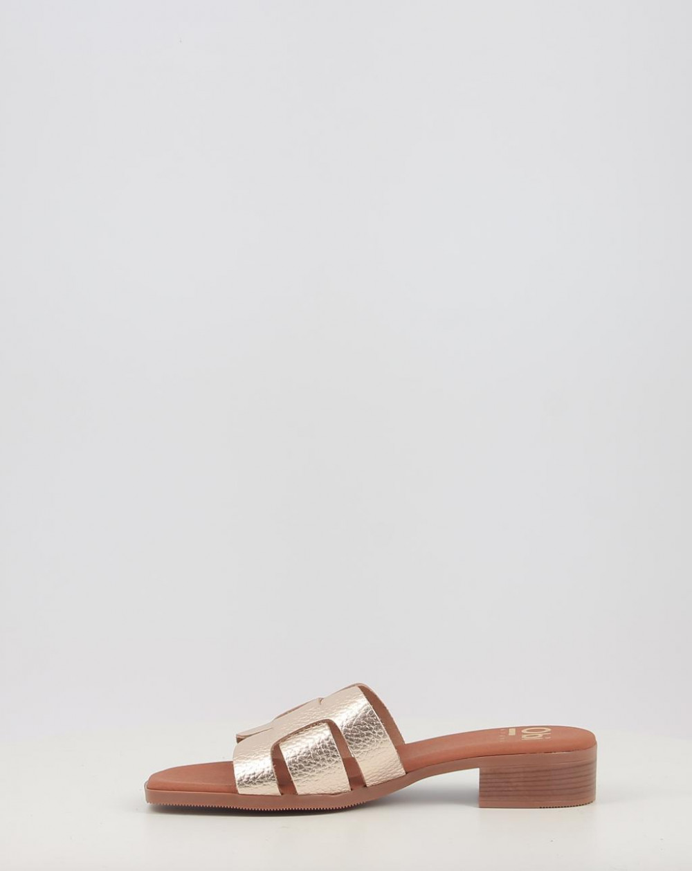 Sandalias Obi Shoes 5880 platino talla 35